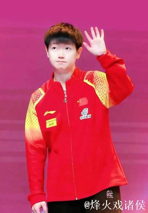 孙颖莎脚踝无大碍!轻松行走下蹲归京养伤准备乒超 孙颖莎脚踝无大碍!轻松行走下蹲归京养伤准备乒超