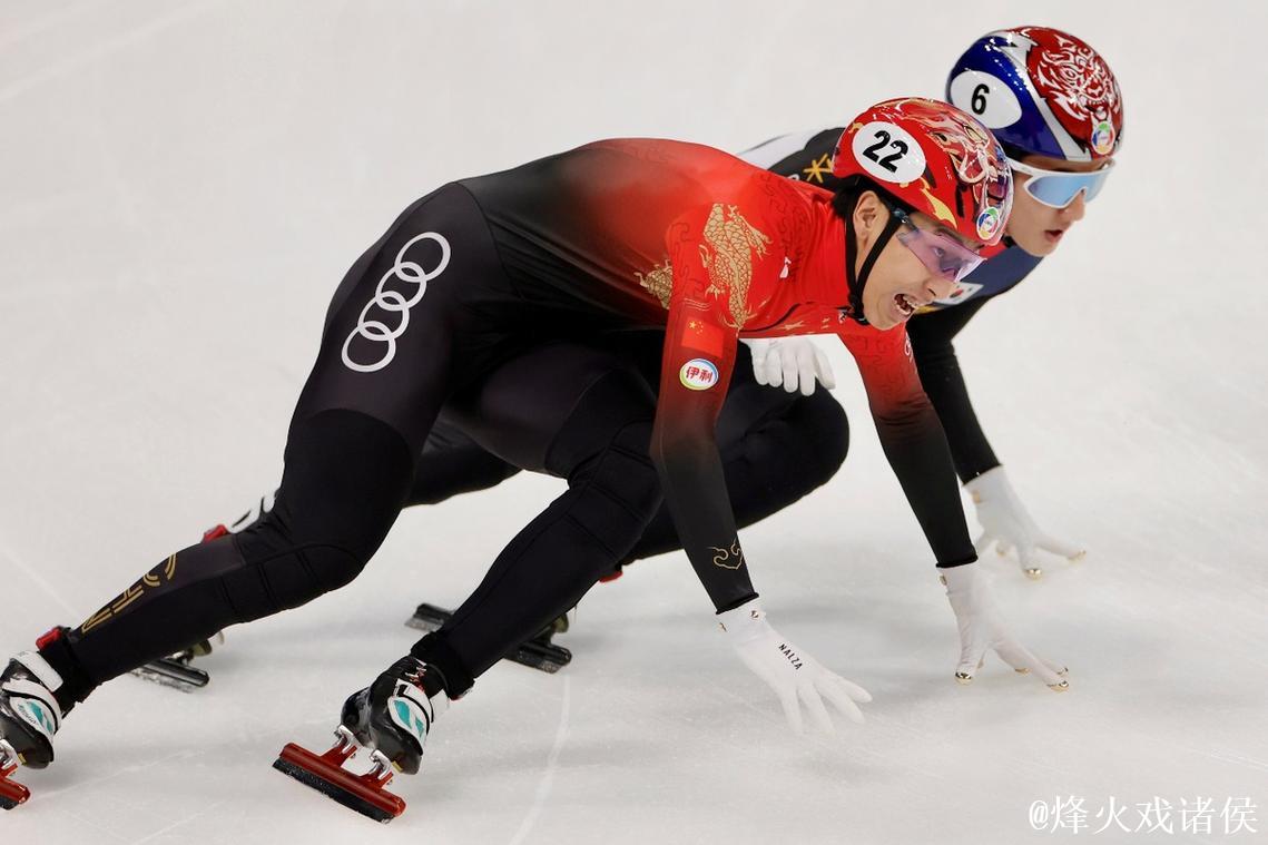 短道速滑世巡赛男子5000米接力 中国队摘银 短道速滑世巡赛男子5000米接力 中国队摘银