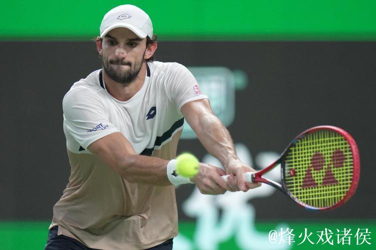 瓦舍罗2-1力克林德克内希 首次问鼎上海大师赛冠军 瓦舍罗2-1力克林德克内希 首次问鼎上海大师赛冠军